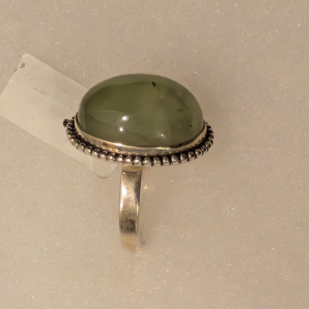 Natural Prehnite Stone Ring Set in 925 Sterling Silver - Picture 4 of 5